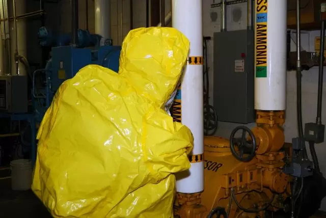 How To Become A HAZMAT Specialist | EnvironmentalScience.org